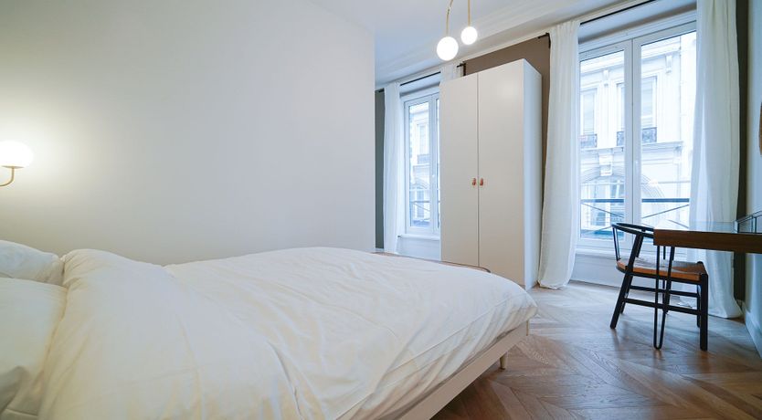 Photo of Diamond Folies