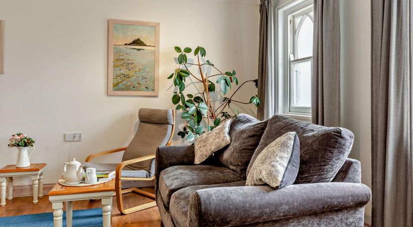 Photo of 2 Bed in Marazion