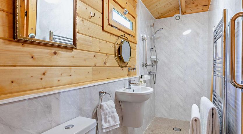 Photo of 1 Bed in West Quantoxhead