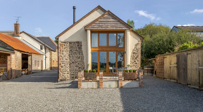 Photo of Tumbledown Barn