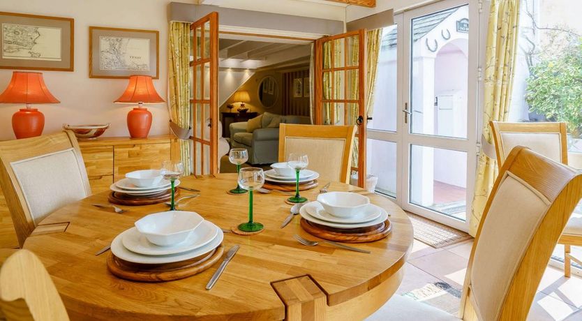 Photo of 2 Bed in Tenby