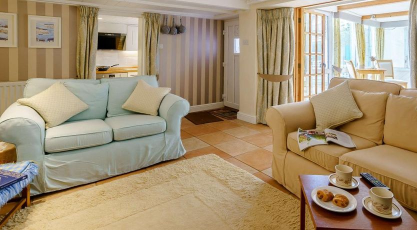 Photo of 2 Bed in Tenby