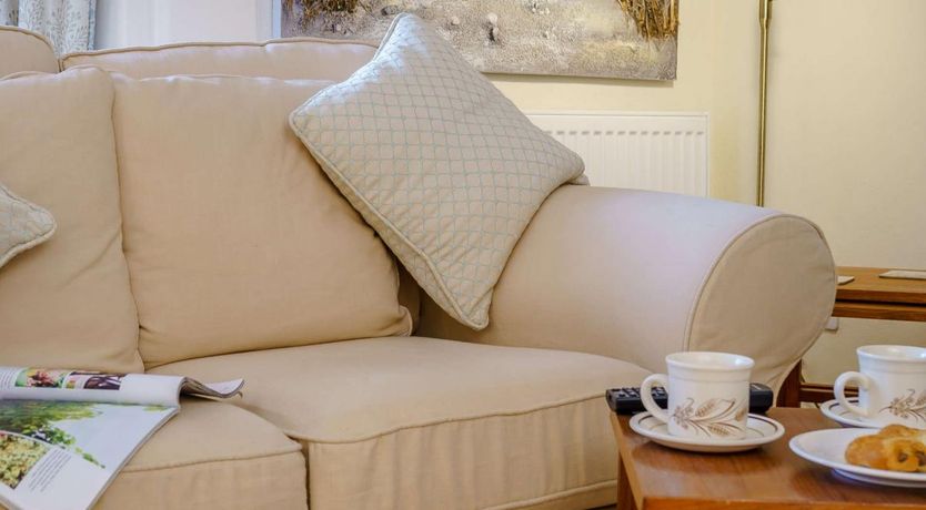 Photo of 2 Bed in Tenby