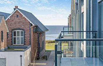 2 Bed in Porthcawl Holiday Cottage