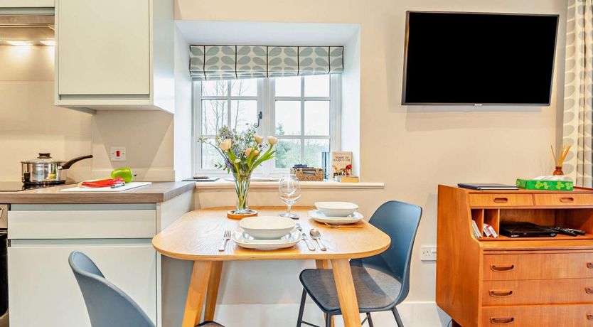 Photo of 1 Bed in Melbury Abbas