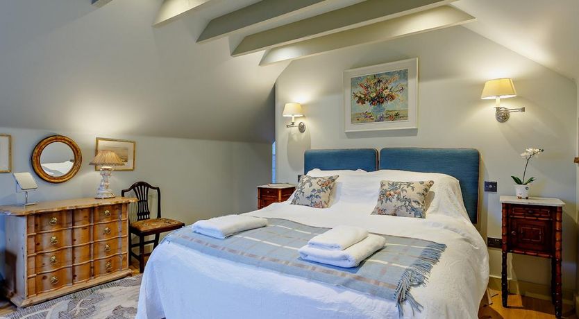 Photo of 2 Bed in Avochie