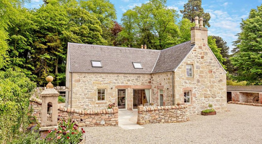 Photo of 3 Bed in Dingwall