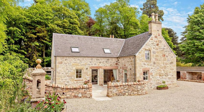 Photo of 3 Bed in Dingwall