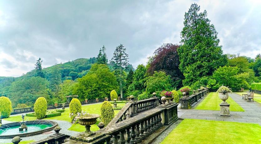 Photo of 4 Bed in Rydal