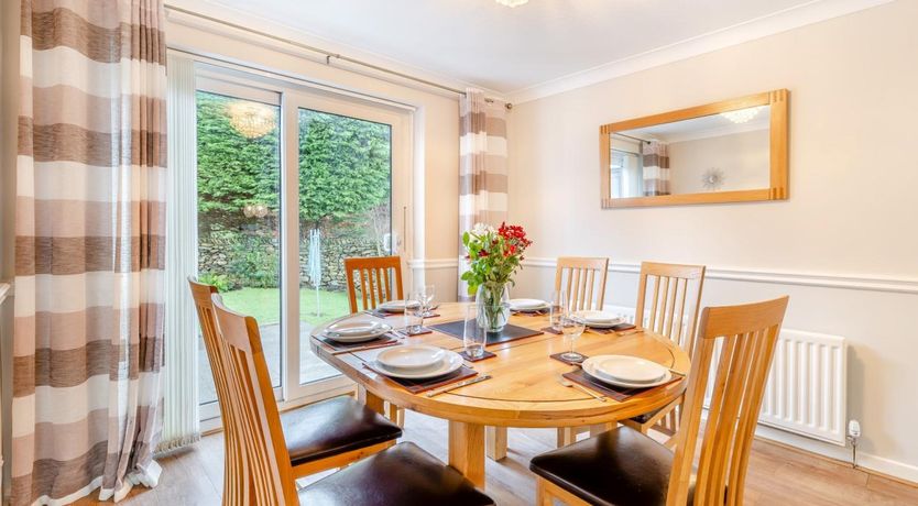 Photo of 4 Bed in Windermere