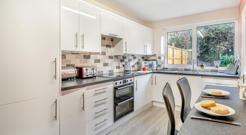 Photo of 4 Bed in Windermere