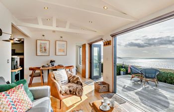 in Whitsand Bay (93517) Holiday Cottage
