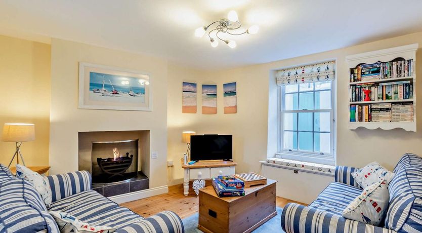 Photo of 2 Bed in Appledore