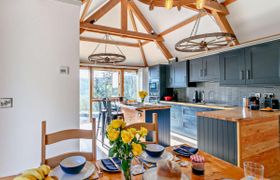 Photo of cottage-in-mid-and-east-devon-4