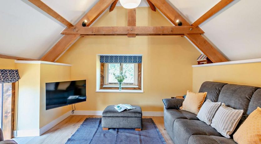 Photo of 2 Bed in Loxbeare