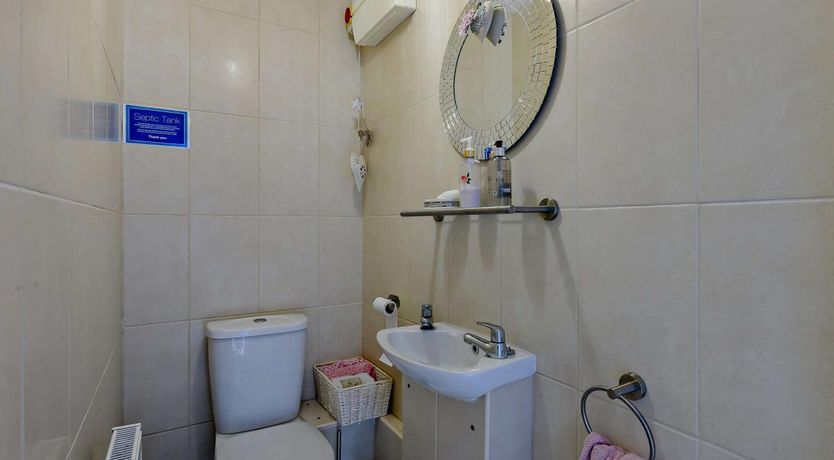 Photo of 2 Bed in Easton