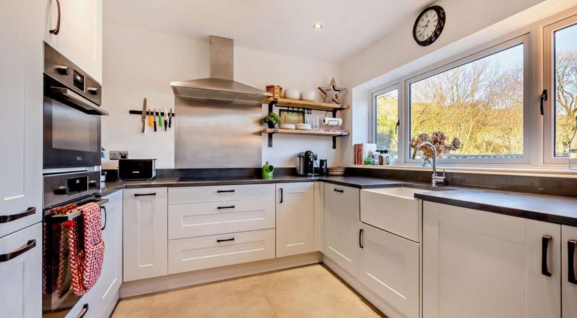 Photo of 2 Bed in Wellington