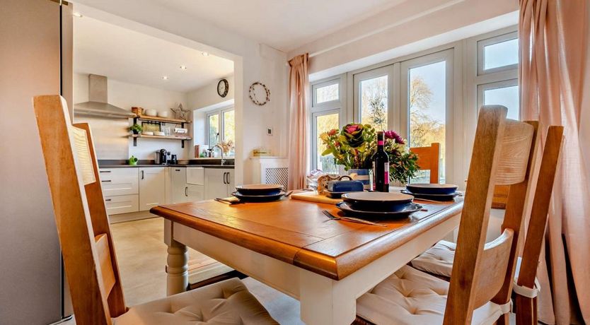 Photo of 2 Bed in Wellington