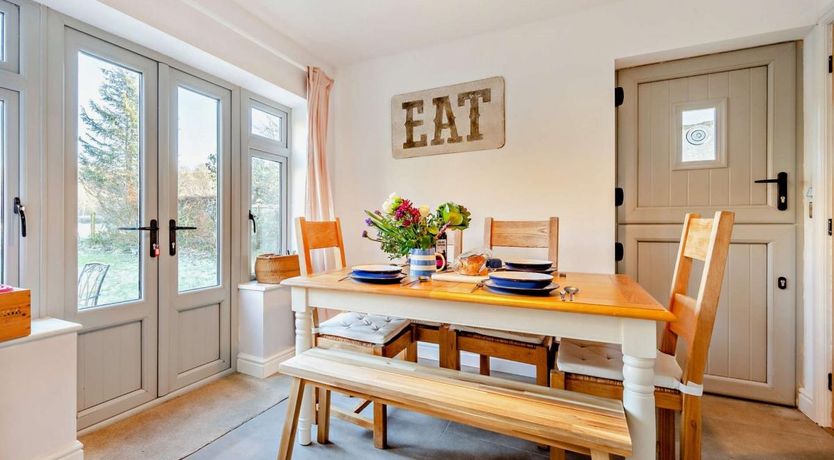 Photo of 2 Bed in Wellington