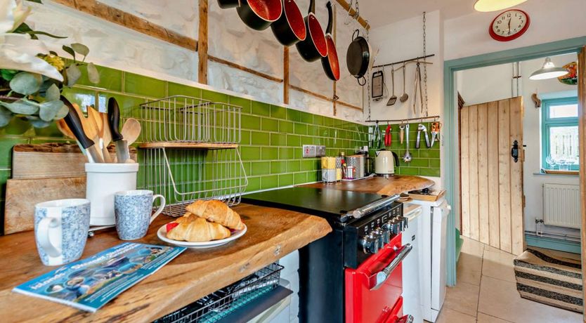 Photo of 2 Bed in Marloes