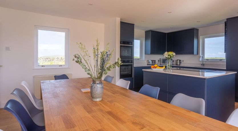 Photo of 5 Bed in Isle Of Tiree