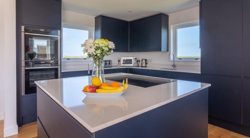 Photo of 5 Bed in Isle Of Tiree