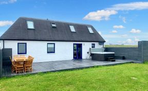 Photo of in Scarinish  (93854)