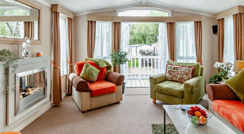 Photo of 2 Bed in Sandown