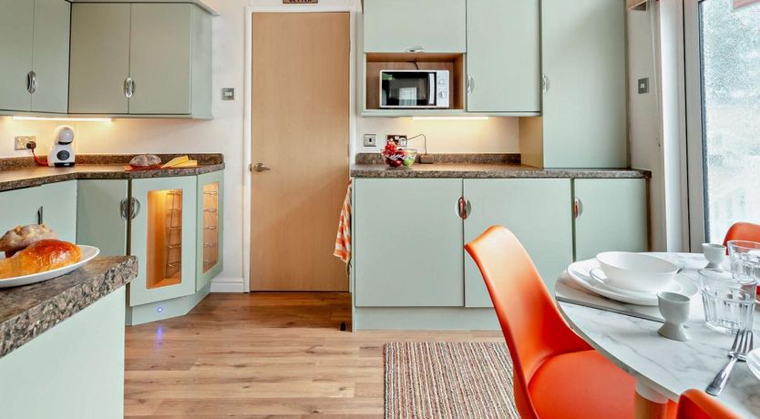 Photo of 2 Bed in Sandown