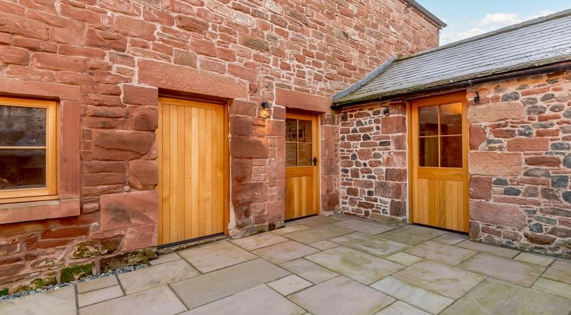 Photo of 2 Bed in Dalston