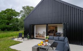 Photo of Log Cabin in Derbyshire