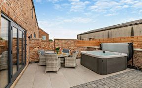 Photo of in Tollerton (93898)