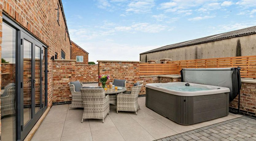 Photo of in Tollerton (93898)