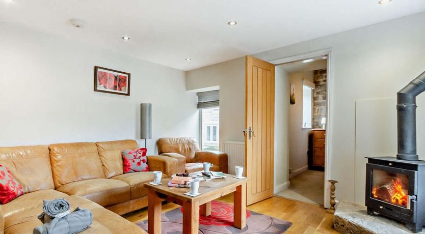 Photo of 4 Bed in Matlock