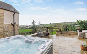 Photo of in Crich (93830)