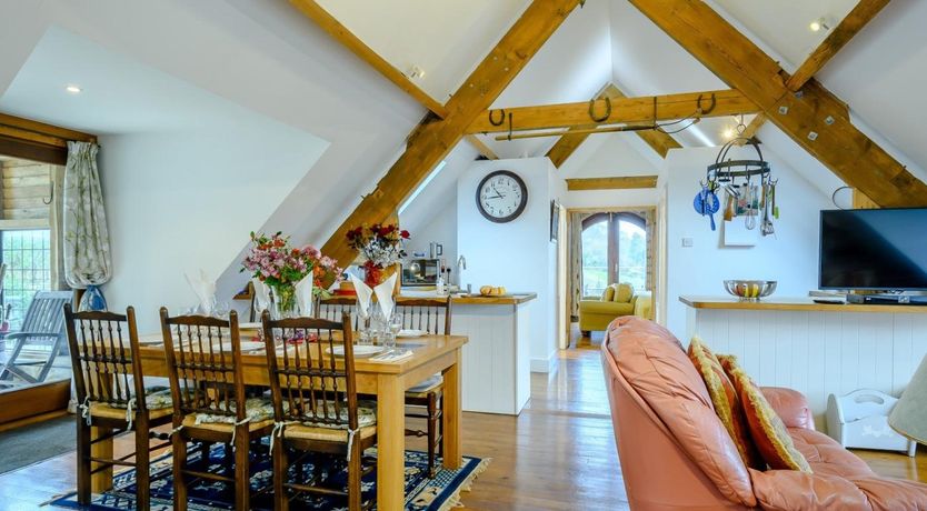 Photo of 4 Bed in Stroud