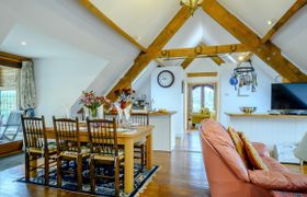 Photo of cottage-in-gloucestershire-34