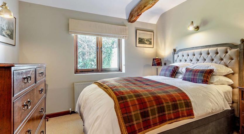 Photo of 3 Bed in Dallington