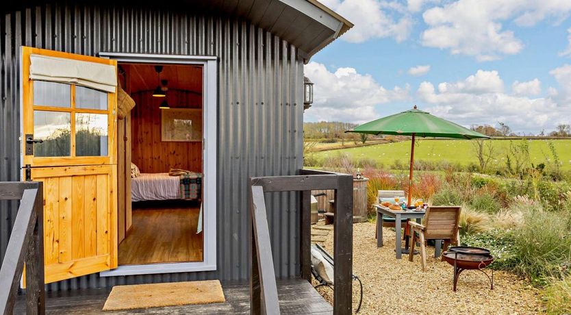 Photo of 1 Bed in Laughton