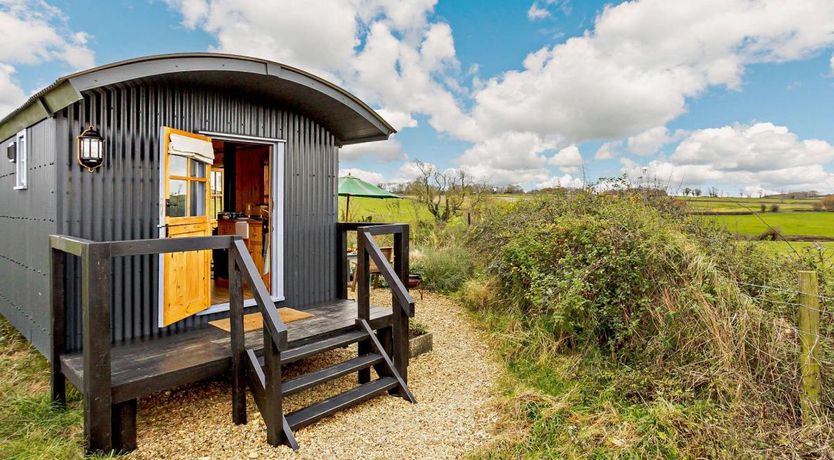 Photo of 1 Bed in Laughton