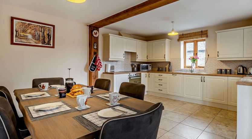 Photo of 3 Bed in Builth Wells