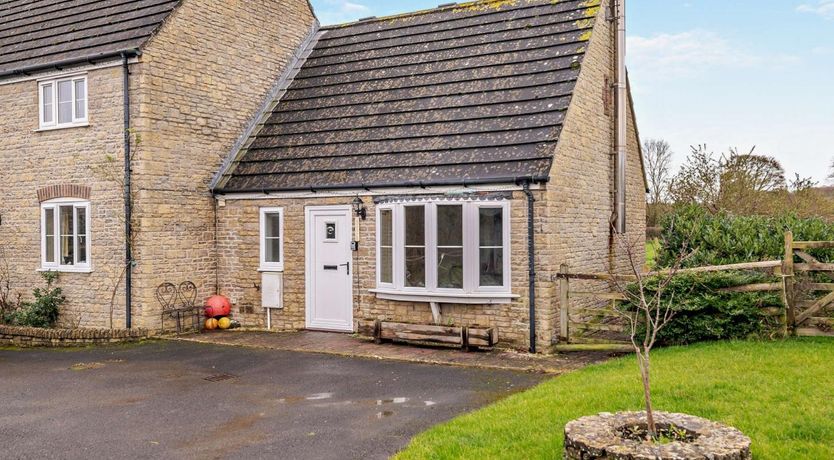 Photo of 1 Bed in Sherborne