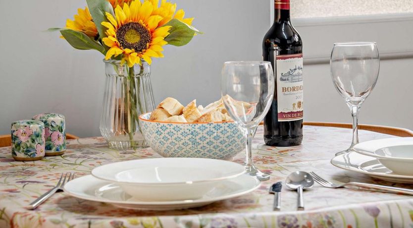 Photo of 1 Bed in Ryme Intrinseca