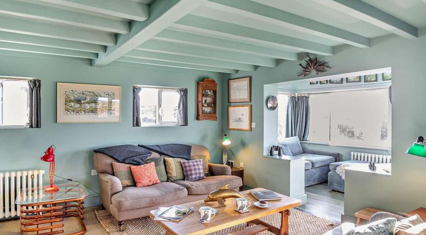 Photo of 4 Bed in Rhoscolyn