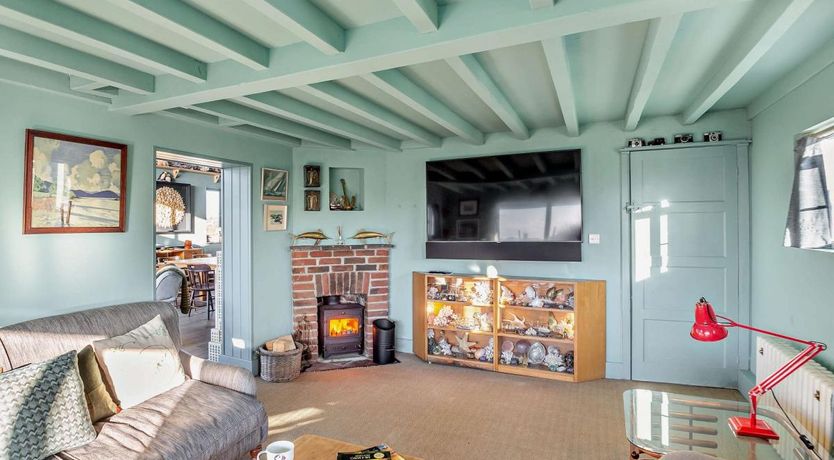 Photo of 4 Bed in Rhoscolyn