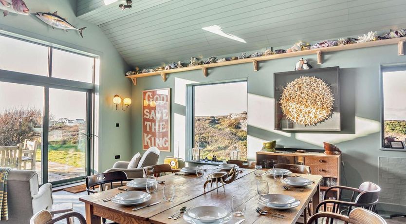 Photo of 4 Bed in Rhoscolyn