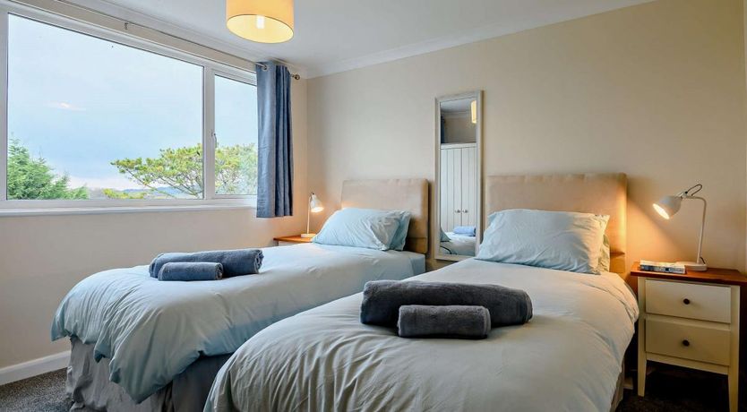 Photo of 3 Bed in Swanage