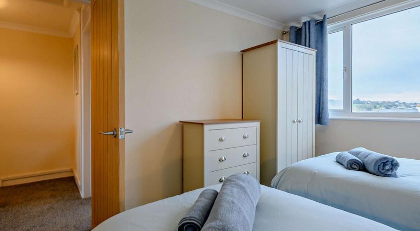 Photo of 3 Bed in Swanage