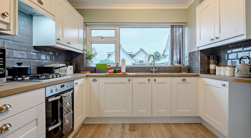 Photo of 3 Bed in Swanage