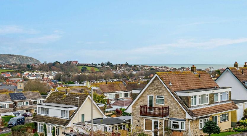 Photo of 3 Bed in Swanage